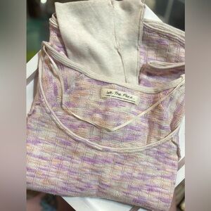 FP | We The Free Space Out Long Sleeve Knit Top Size Large • Pink Combo
